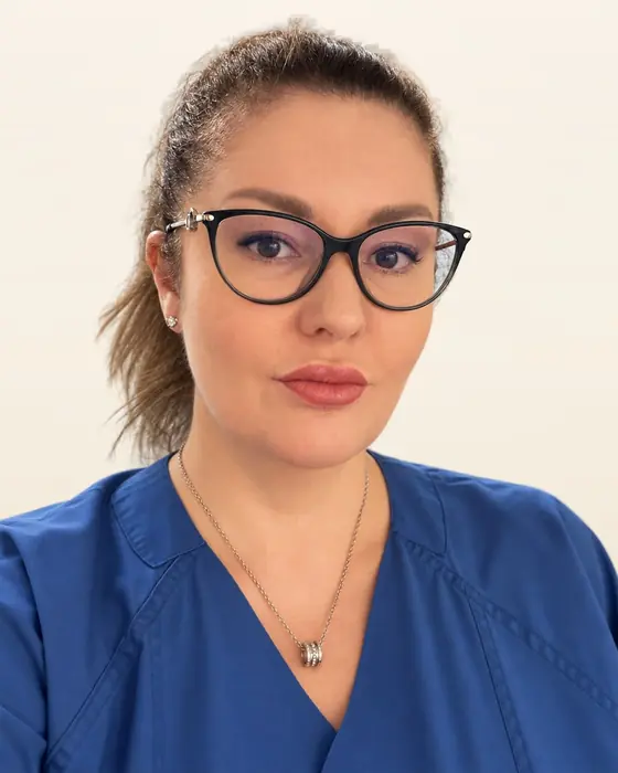 Dr Nina Ku
